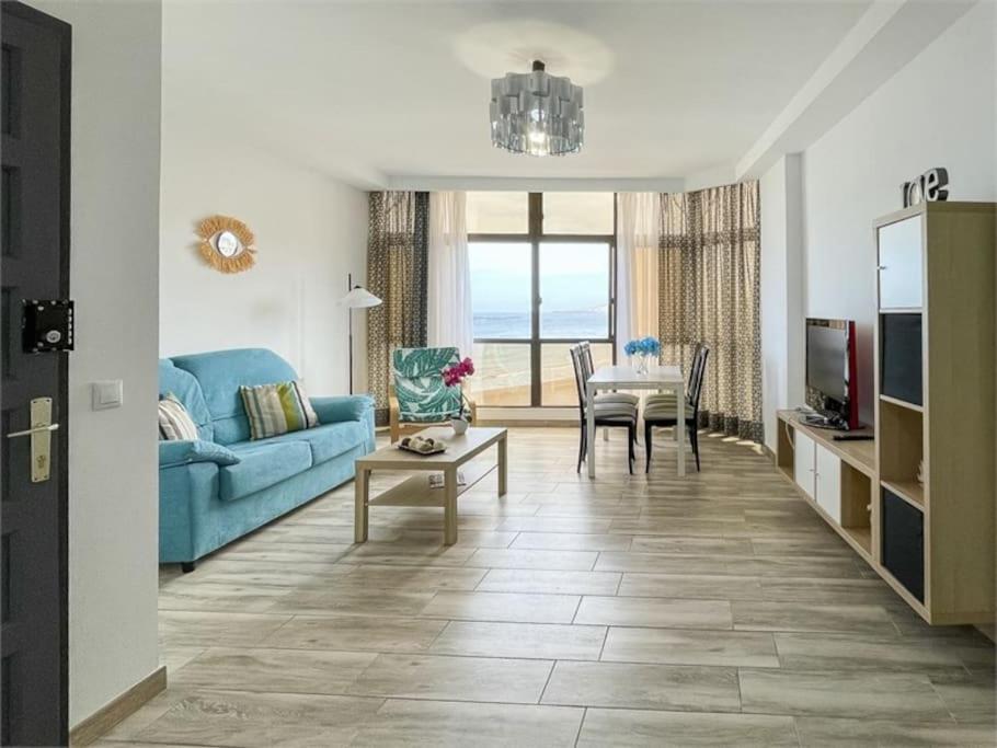 Beachfront Apartment Incl Highspeed Wifi Melenara Εξωτερικό φωτογραφία